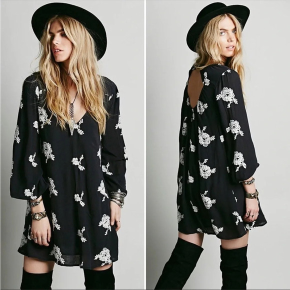 Free People Black White Gauze Boho Floral Embroidered Mini Dress Size XS - Picture 11 of 11